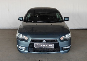 Подержанный автомобиль Mitsubishi Lancer Sedan 2008 года (2 фото)
