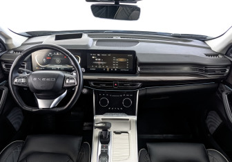 Подержанный автомобиль Exeed VX 2022 года (14 фото)