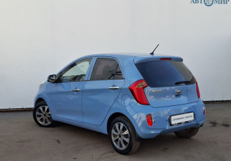 Подержанный автомобиль Kia Picanto 2014 года (7 фото)