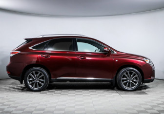 Подержанный автомобиль Lexus RX 2012 года (4 фото)