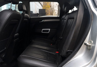 Подержанный автомобиль Opel Antara 2013 года (10 фото)