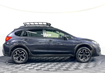Подержанный автомобиль Subaru XV 2014 года (4 фото)