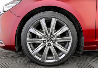Подержанный автомобиль Mazda 6 Sedan 2020 года (18 фото)