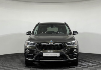 Подержанный автомобиль BMW X1 2018 года (3 фото)