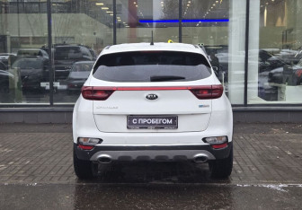 Подержанный автомобиль Kia Sportage 2020 года (7 фото)