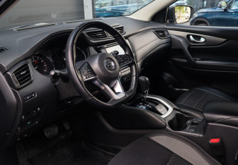 Подержанный автомобиль Nissan Qashqai 2019 года (12 фото)