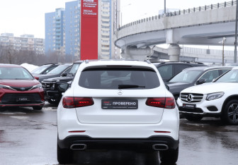 Подержанный автомобиль Mercedes-Benz GLC Coupe 2019 года (6 фото)