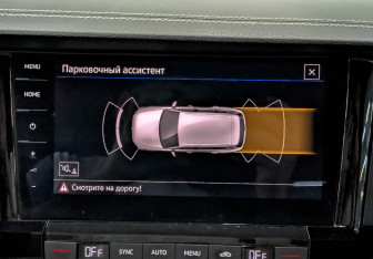 Подержанный автомобиль Volkswagen Touareg 2018 года (28 фото)