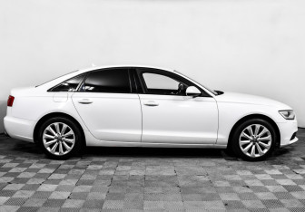 Подержанный автомобиль Audi A6 Sedan 2012 года (4 фото)