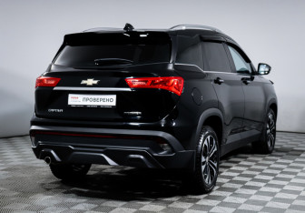 Подержанный автомобиль Chevrolet Captiva 2022 года (5 фото)