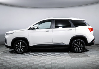 Подержанный автомобиль Chevrolet Captiva 2021 года (8 фото)