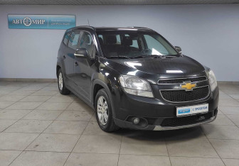 Подержанный автомобиль Chevrolet Orlando 2014 года (7 фото)
