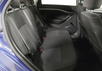 Подержанный автомобиль LADA (ВАЗ) Vesta Sedan 2016 года (9 фото)