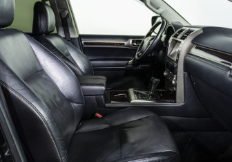 Подержанный автомобиль Lexus GX 2014 года (10 фото)