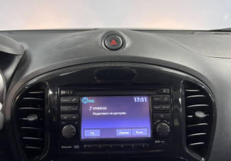 Подержанный автомобиль Nissan Juke 2012 года (15 фото)