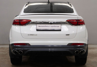 Подержанный автомобиль Geely Tugella 2022 года (6 фото)