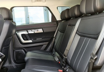 Подержанный автомобиль Jaecoo J7 2023 года (23 фото)
