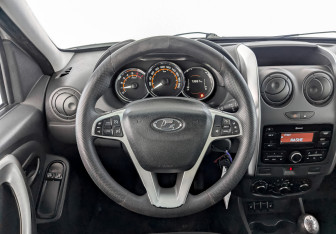 Подержанный автомобиль LADA (ВАЗ) Largus Wagon 2021 года (21 фото)