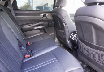 Подержанный автомобиль Kia Sorento 2021 года (10 фото)