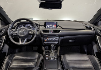 Подержанный автомобиль Mazda 6 Sedan 2017 года (14 фото)