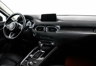 Подержанный автомобиль Mazda CX-5 2019 года (7 фото)