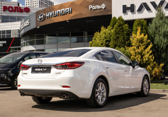 Подержанный автомобиль Mazda 6 Sedan 2015 года (4 фото)
