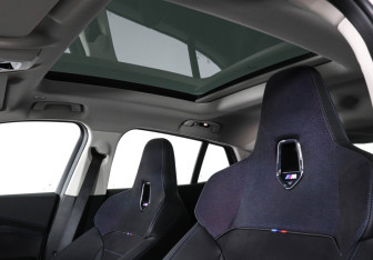 Подержанный автомобиль BMW X2 2024 года (20 фото)