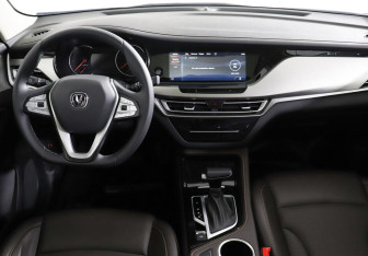 Подержанный автомобиль Changan CS35PLUS 2020 года (7 фото)