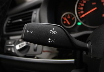 Подержанный автомобиль BMW X3 2014 года (12 фото)