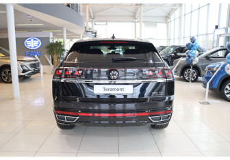 Новый Volkswagen Teramont 2025 (4 фото)
