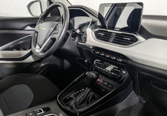 Подержанный автомобиль Chevrolet Captiva 2021 года (9 фото)