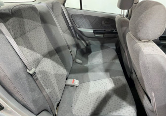 Подержанный автомобиль Kia Rio Sedan 2010 года (10 фото)