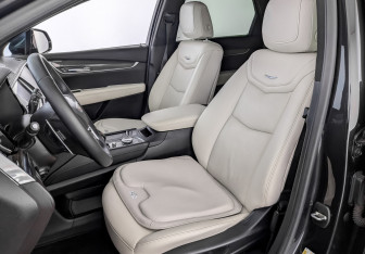 Подержанный автомобиль Cadillac XT5 2020 года (20 фото)