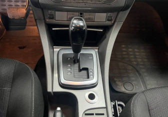 Подержанный автомобиль Ford Focus Hatchback 2010 года (12 фото)