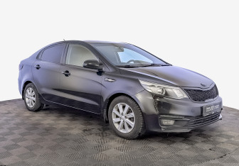 Подержанный автомобиль Kia Rio Sedan 2017 года (3 фото)