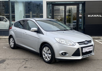 Подержанный автомобиль Ford Focus Wagon 2013 года (3 фото)