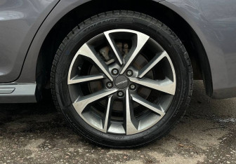 Подержанный автомобиль Omoda S5 2023 года (16 фото)