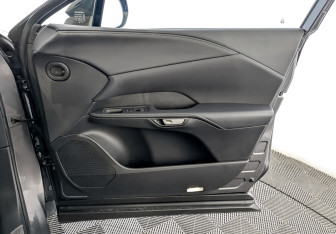 Подержанный автомобиль Lexus RX 2024 года (26 фото)