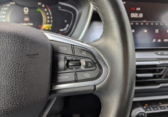 Подержанный автомобиль Geely Coolray 2023 года (26 фото)