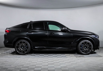 Подержанный автомобиль BMW X6 M 2020 года (4 фото)