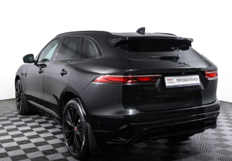 Подержанный автомобиль Jaguar F-Pace 2021 года (7 фото)