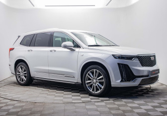 Подержанный автомобиль Cadillac XT6 2021 года (7 фото)