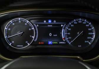 Подержанный автомобиль GAC GS5 2023 года (12 фото)