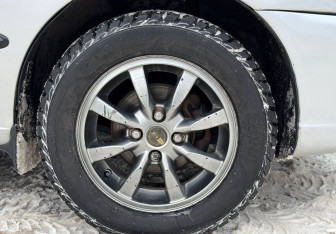 Подержанный автомобиль Hyundai Accent Sedan 2005 года (14 фото)