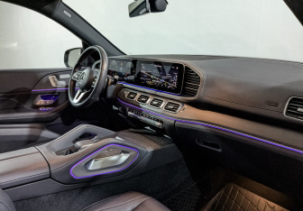 Подержанный автомобиль Mercedes-Benz GLE 2021 года (13 фото)