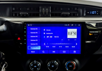 Подержанный автомобиль Toyota Corolla Sedan 2015 года (15 фото)