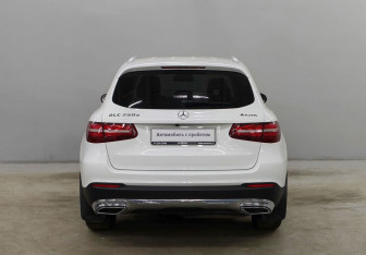 Подержанный автомобиль Mercedes-Benz GLC Coupe 2015 года (6 фото)