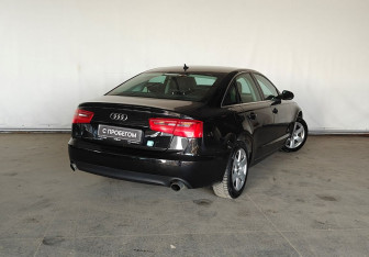 Подержанный автомобиль Audi A6 Sedan 2014 года (4 фото)