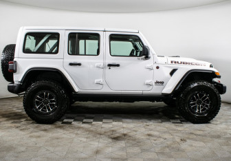 Новый Jeep Wrangler 2024 (4 фото)