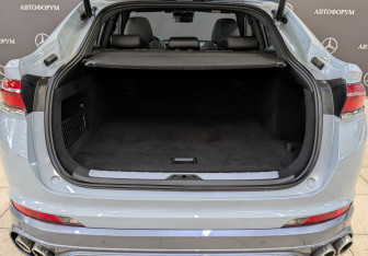 Подержанный автомобиль Geely Tugella 2022 года (10 фото)